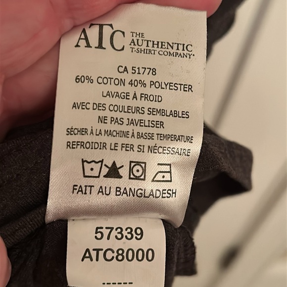 Authentic Ginger Clothing Company charcoal grey T-shirt, men’s size small - Picture 4 of 5